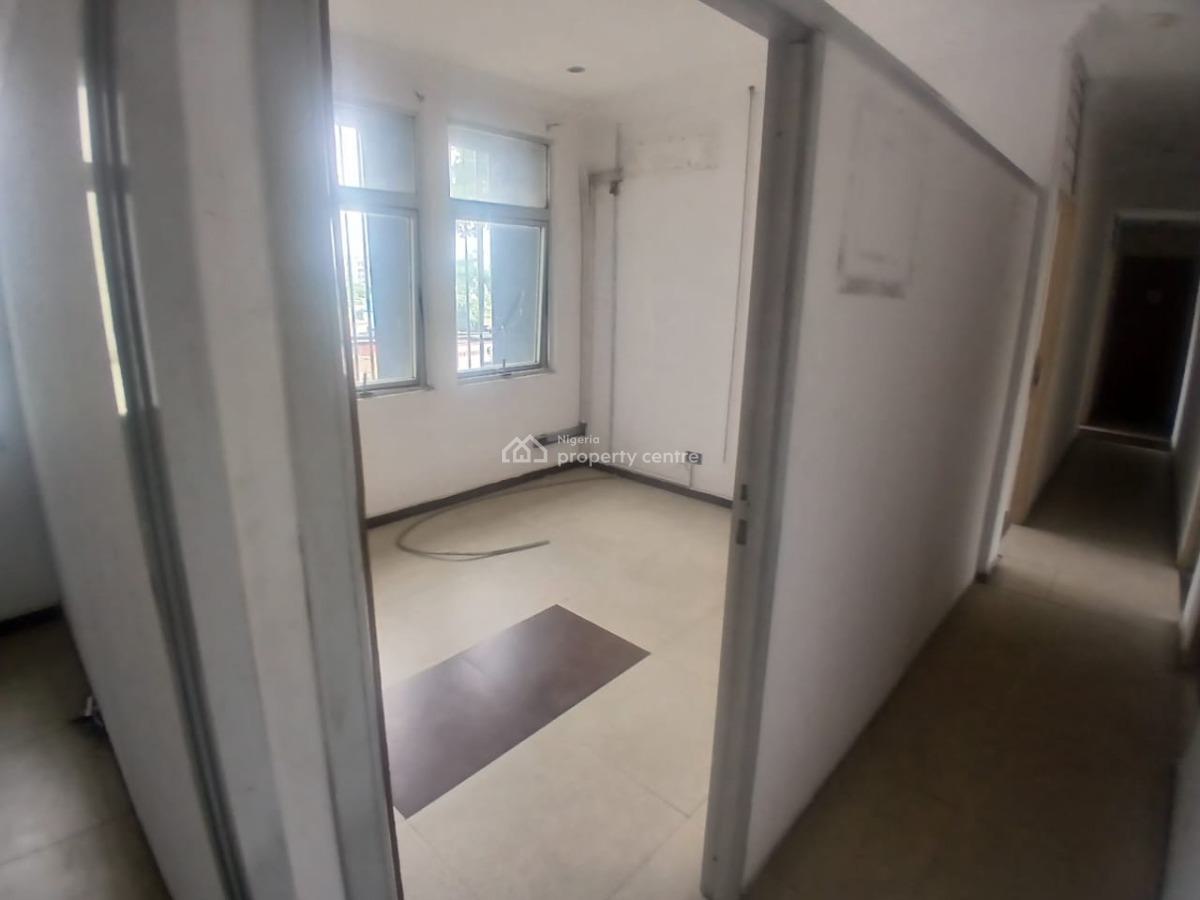 125sqm Office Space, Off Sanusi Fafunwa Street, Victoria Island (vi), Lagos, Office Space for Rent