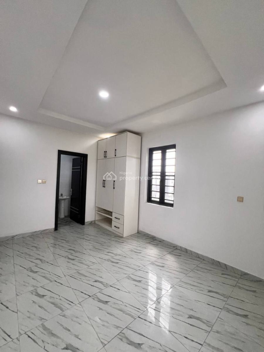 4 Bedroom Terrace House, Ilasan, Ikate, Lekki, Lagos, Terraced Duplex for Sale