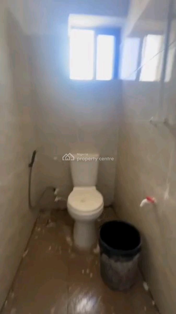 Newly Built and Spacious Room Self Contained, Alagomeji, Yaba, Lagos, Self Contain (single Rooms) for Rent