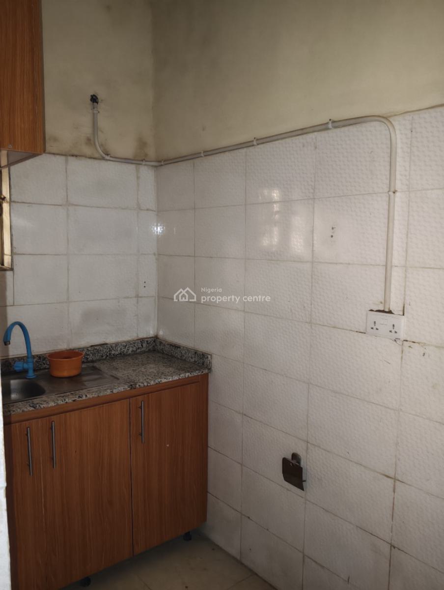 Spacious 1 Bedroom Flat, Emmanuel Ogbadu Crescent, Katampe (main), Katampe, Abuja, Mini Flat (room and Parlour) for Rent