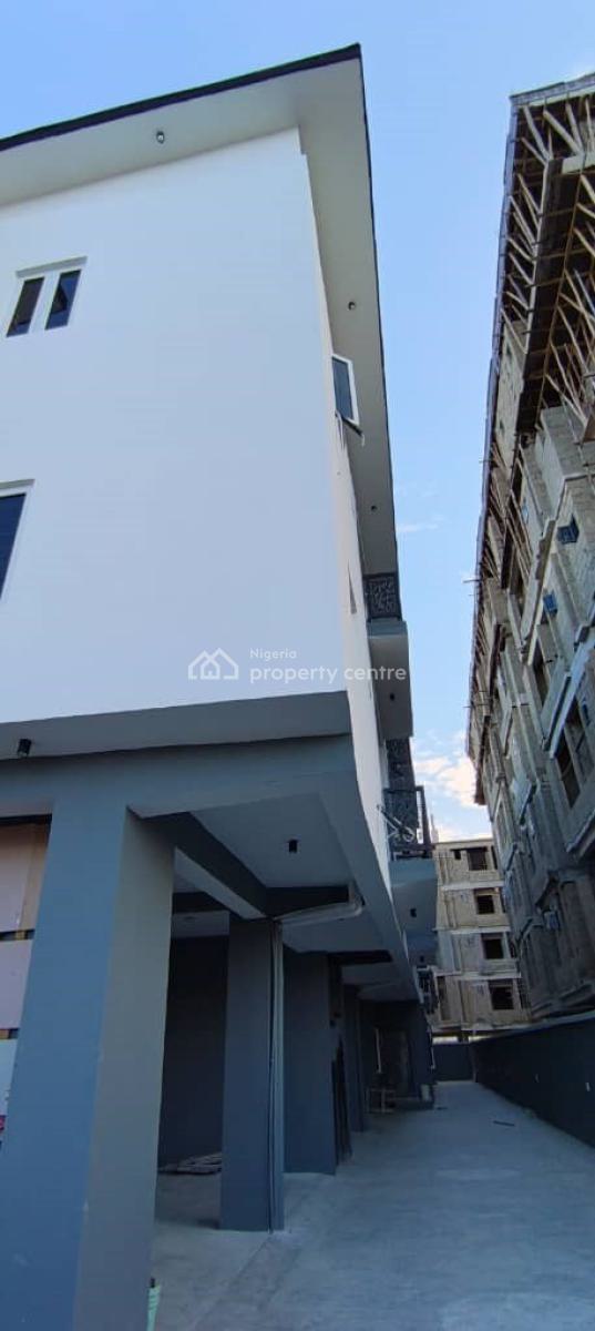 Two Bedroom Flat, Ilasan Chisco, Ikate Elegushi, Lekki, Lagos, Flat / Apartment for Sale