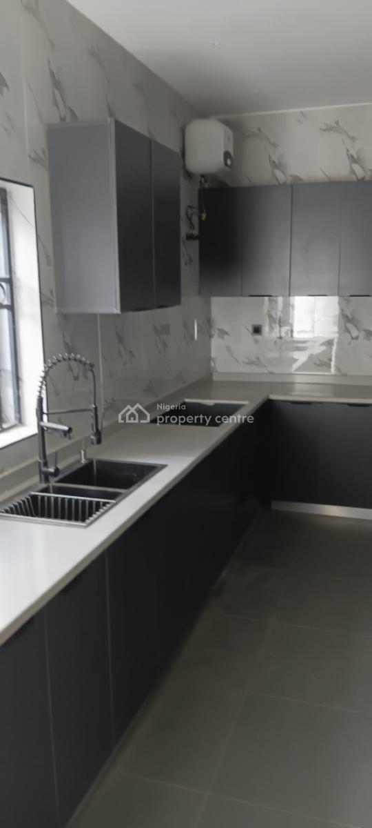 5 Bedroom Fully Detached Duplex, Guzape District, Abuja, Detached Duplex for Sale