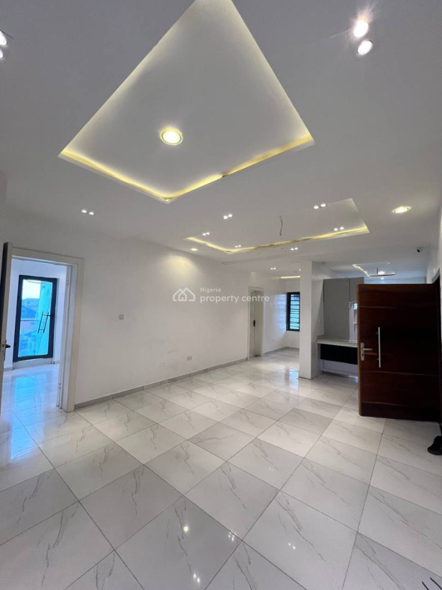 2 Bedroom Apartment, Ilasan, Ikate, Lekki, Lagos, Flat / Apartment for Sale