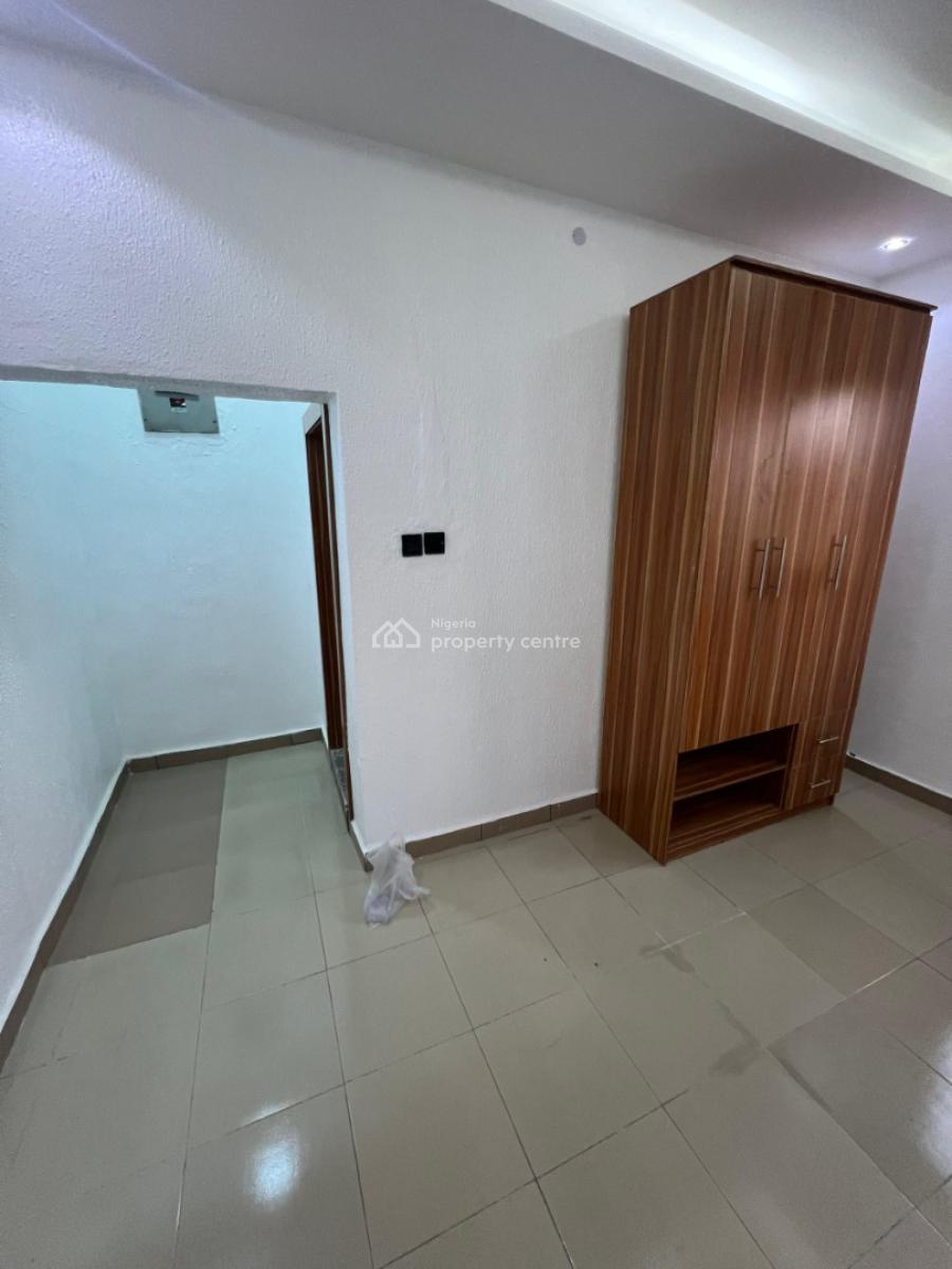 Two Bedroom, Lekki Phase 1, Lekki, Lagos, Flat / Apartment for Rent
