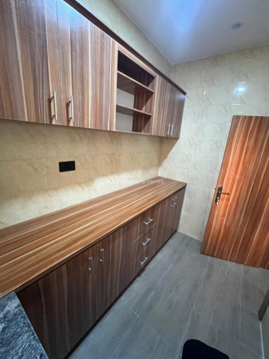 Two Bedroom, Lekki Phase 1, Lekki, Lagos, Flat / Apartment for Rent