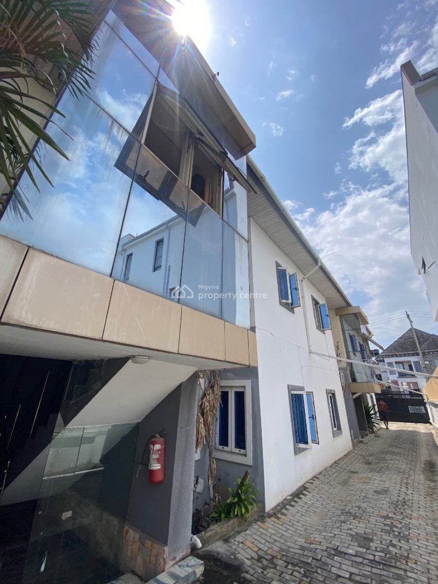 1bedroom Apartment in a Luxury Secure Estate, in a Luxury Estate on Chevron Drive, Lekki, Lagos, Mini Flat (room and Parlour) for Rent