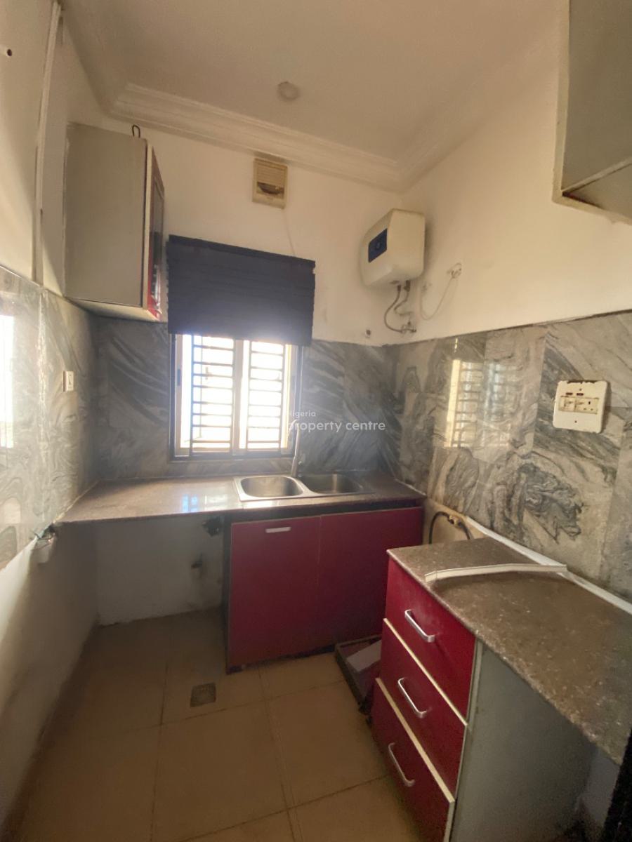 1bedroom Apartment in a Luxury Secure Estate, in a Luxury Estate on Chevron Drive, Lekki, Lagos, Mini Flat (room and Parlour) for Rent