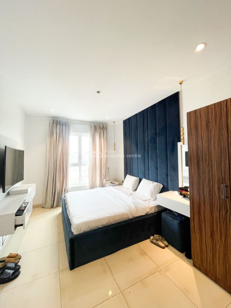 Luxurious 3 Bedrooms Flat with Bq, Blue Waters Estate, Lekki Phase 1, Lekki, Lagos, Flat / Apartment for Sale