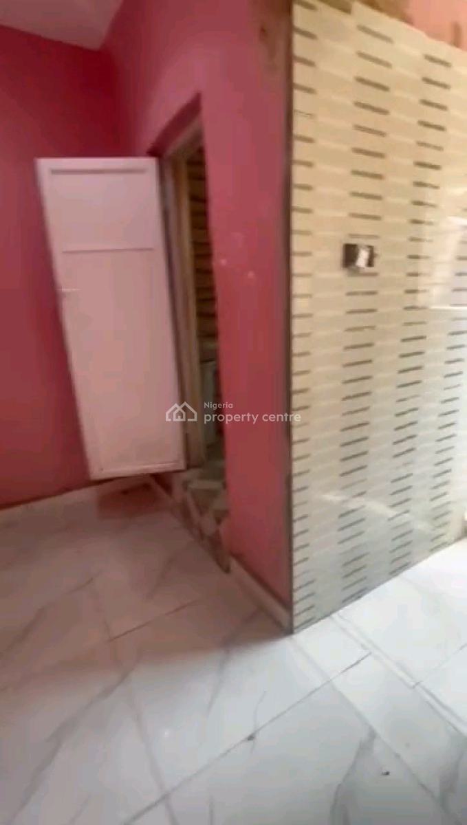 a Fully Furnished Room Self Contain, Akoka, Yaba, Lagos, Self Contain (single Rooms) for Rent