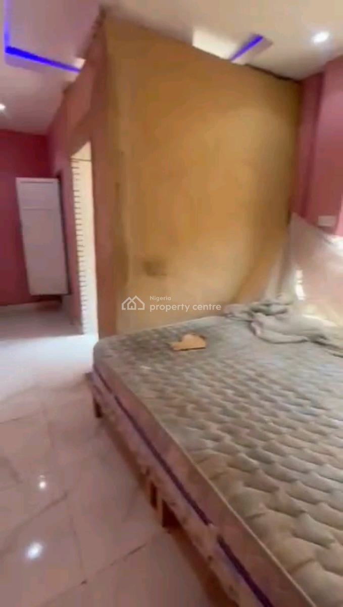 a Fully Furnished Room Self Contain, Akoka, Yaba, Lagos, Self Contain (single Rooms) for Rent