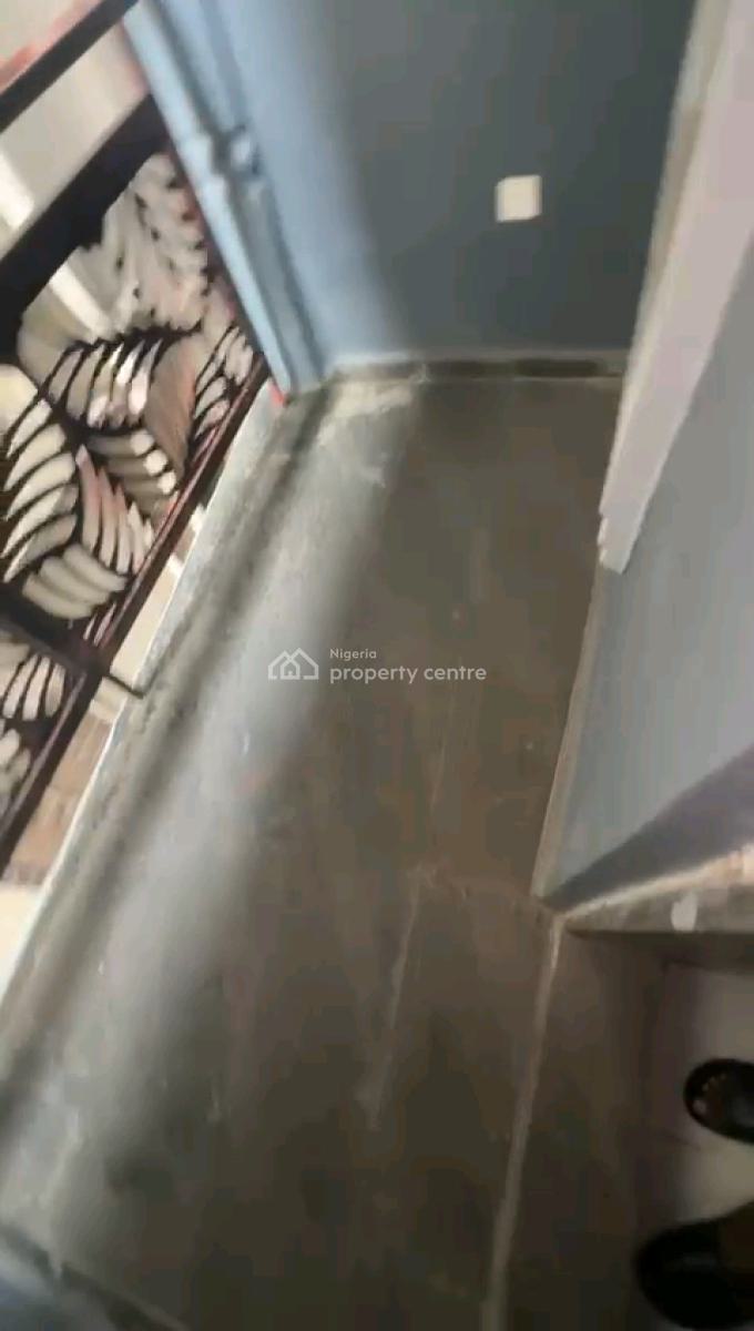 Standard and Spacious Mini Flat, Luth Road, Surulere, Lagos, Mini Flat (room and Parlour) for Rent