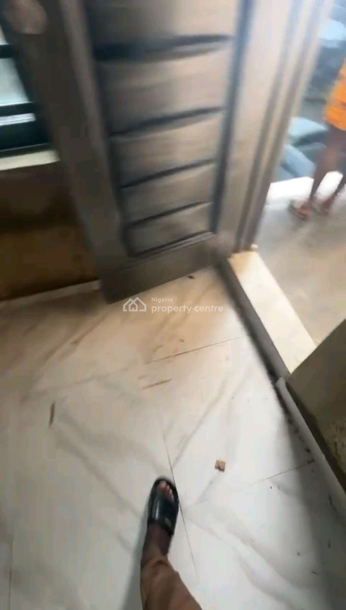 Standard and Spacious Mini Flat, Luth Road, Surulere, Lagos, Mini Flat (room and Parlour) for Rent