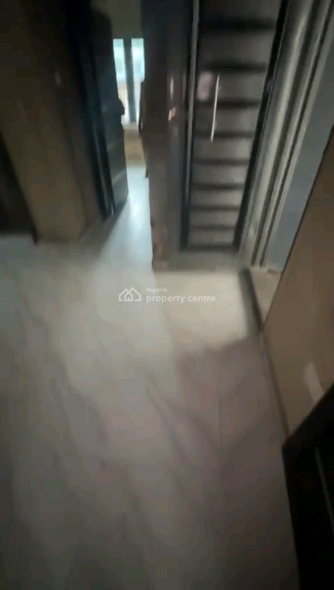Standard and Spacious Mini Flat, Luth Road, Surulere, Lagos, Mini Flat (room and Parlour) for Rent