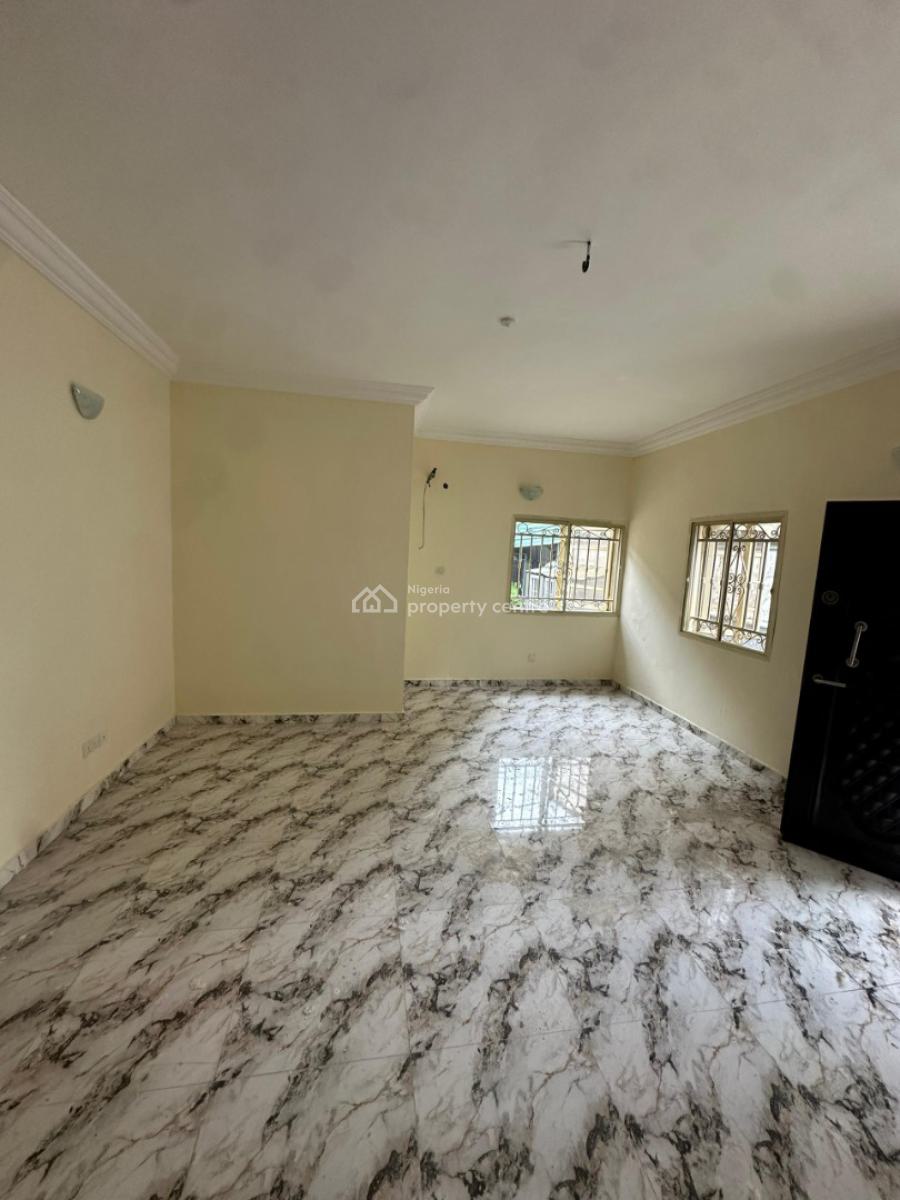 Neatly Used 2 Bedroom Apartment, Ologolo, Lekki, Lagos, Flat / Apartment for Rent