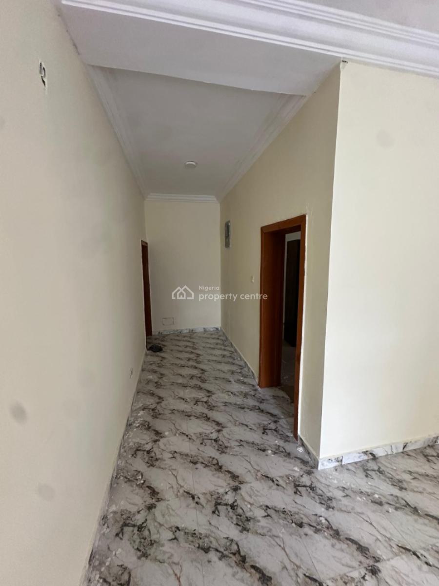 Neatly Used 2 Bedroom Apartment, Ologolo, Lekki, Lagos, Flat / Apartment for Rent