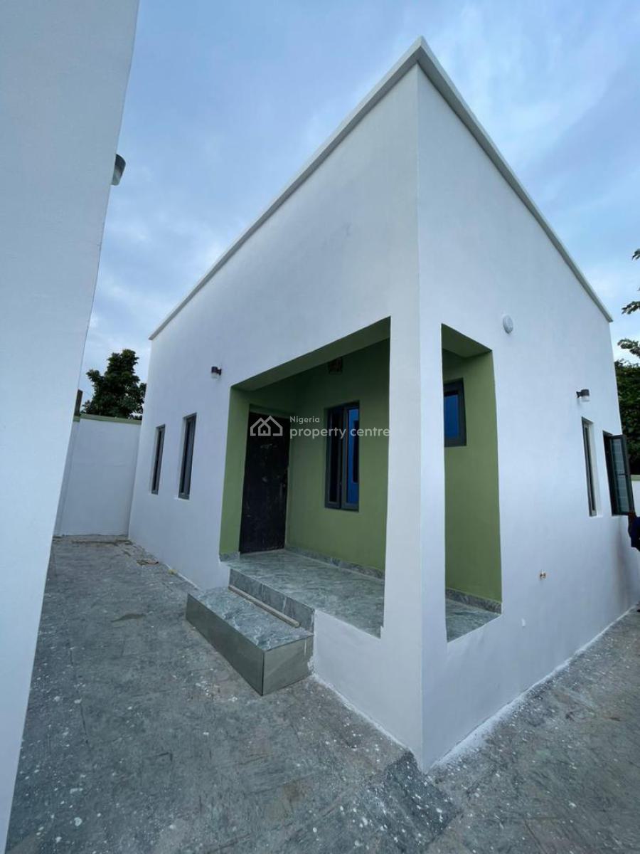 Newly Built 3 Bedroom Bungalow with a Room, Parlour Self Contain Bq, Okebadan Estate, Akala Way, Akobo, Ibadan, Oyo, Detached Bungalow for Sale