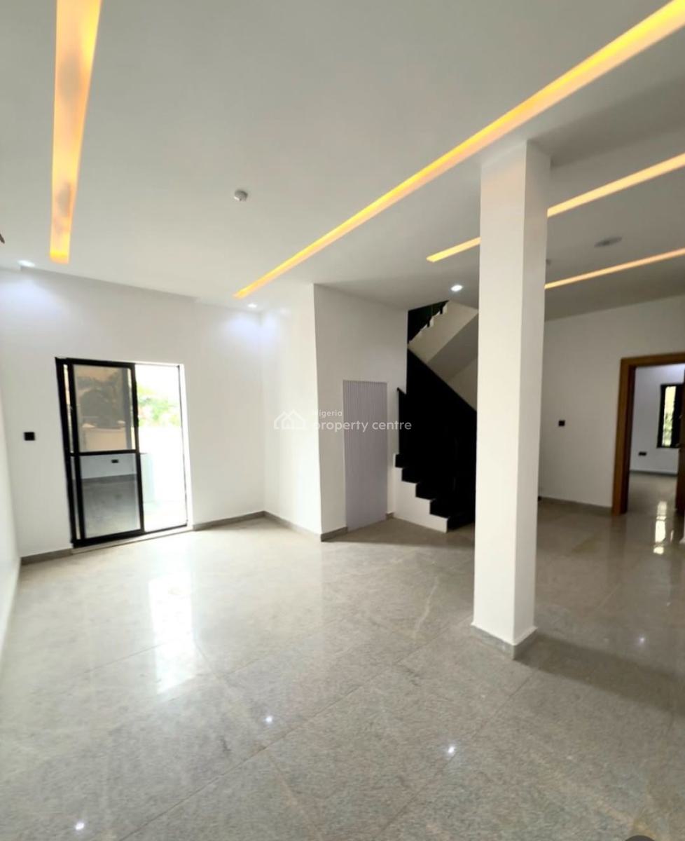Luxuriously Built 6 Bedroom Detached Home, Asokoro District, Abuja, Detached Duplex for Sale
