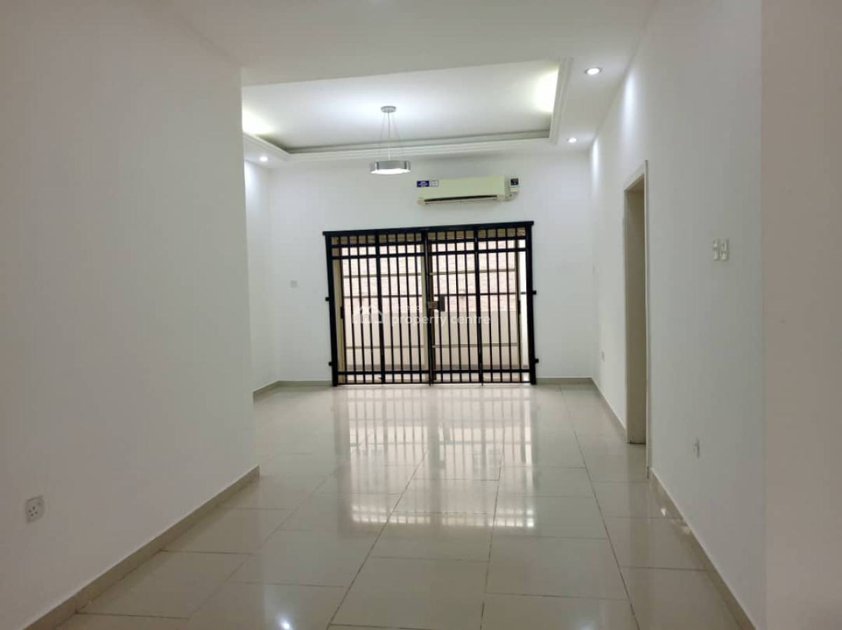 3 Bedroom Luxury Apartment with Bq, Lekki Phase 1, Lekki, Lagos, Flat / Apartment for Rent