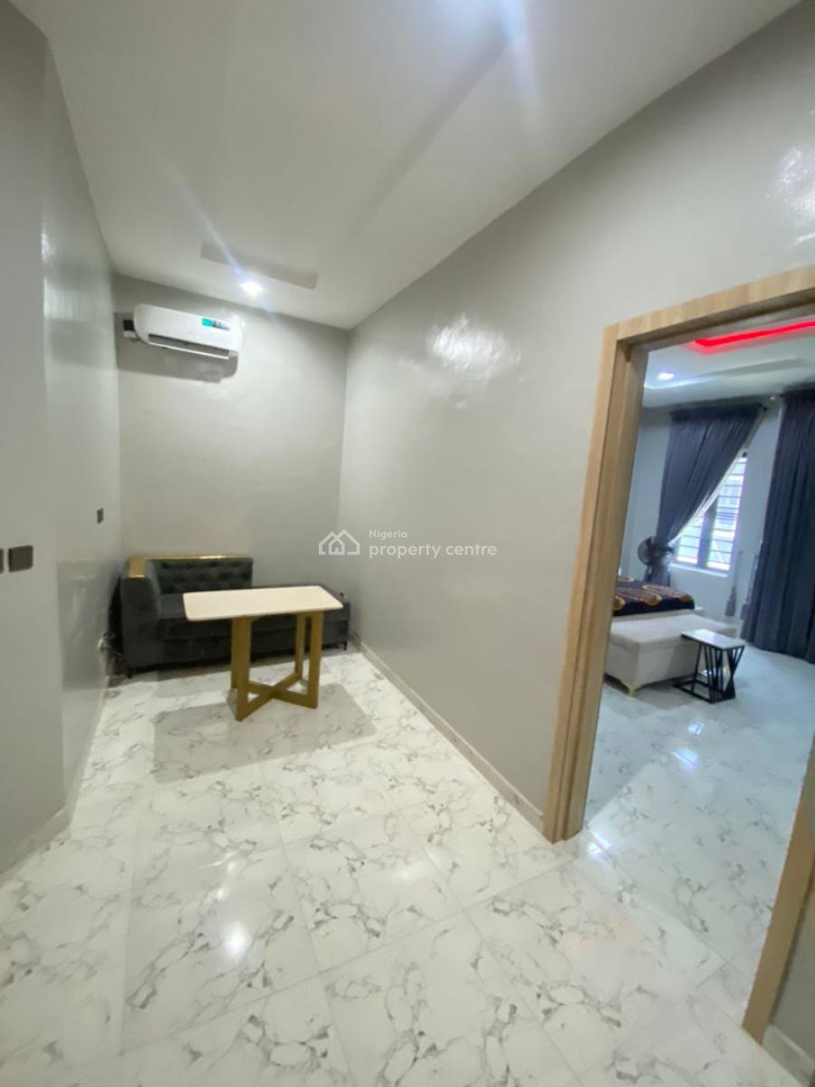 Spacious Furnished Master Bedroom Mini Flat, Orchid Road Eleganza Bustop Lekki Lagos, Lekki Phase 2, Lekki, Lagos, Flat / Apartment for Rent