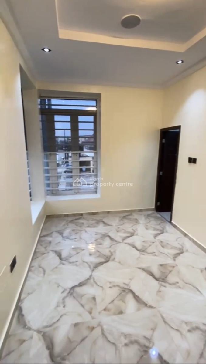 Luxurious Spacious Selfcon Available, Chevron Drive, Lekki, Lekki Phase 2, Lekki, Lagos, Self Contain (single Rooms) for Rent