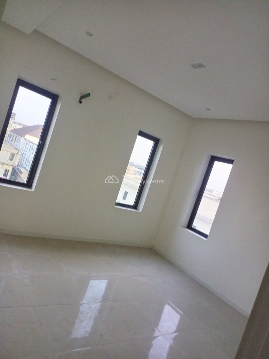 Brand New Luxuriously Finished 3 Bedroom Apartment, Jahi, Abuja, Flat / Apartment for Sale