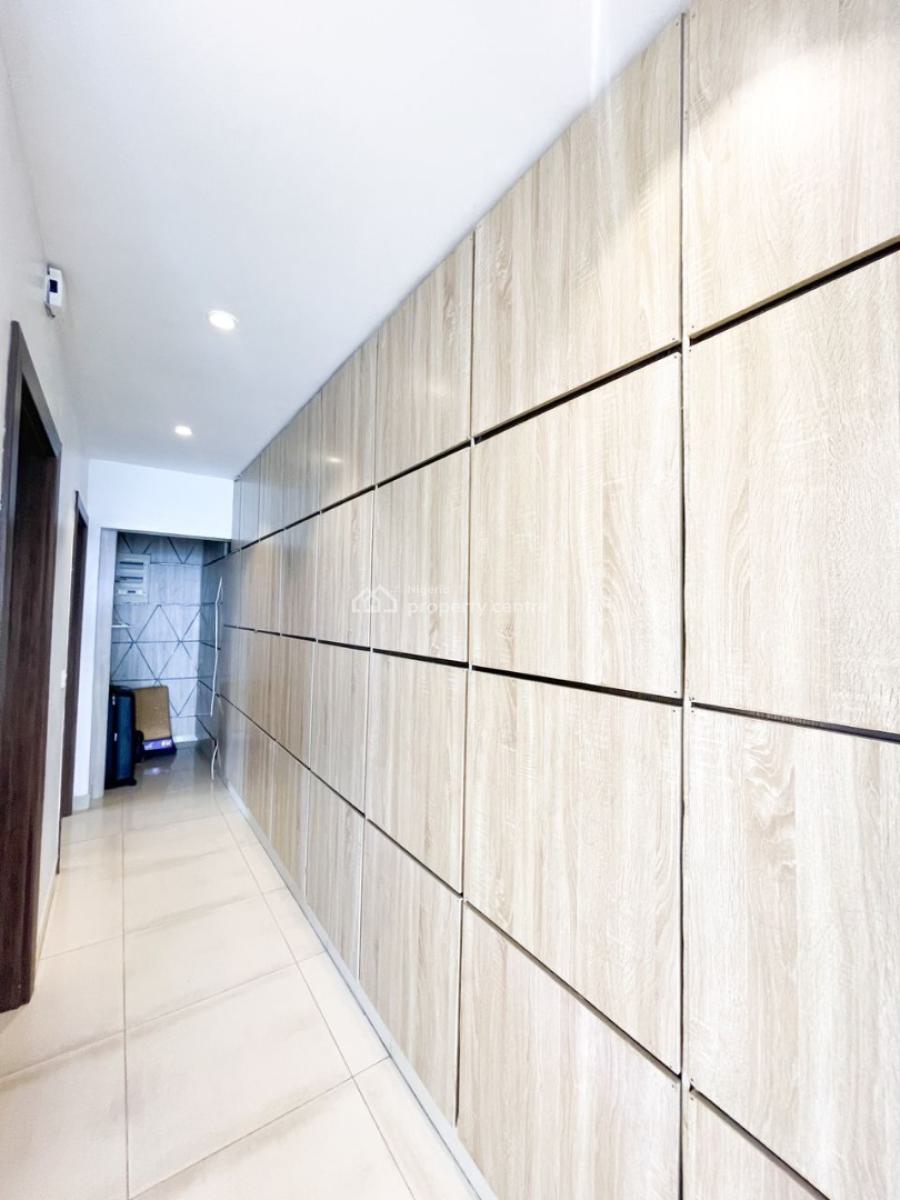 3 Bedroom Apartment with a Room Boys Quarters, Lekki, Lagos, Flat / Apartment for Sale