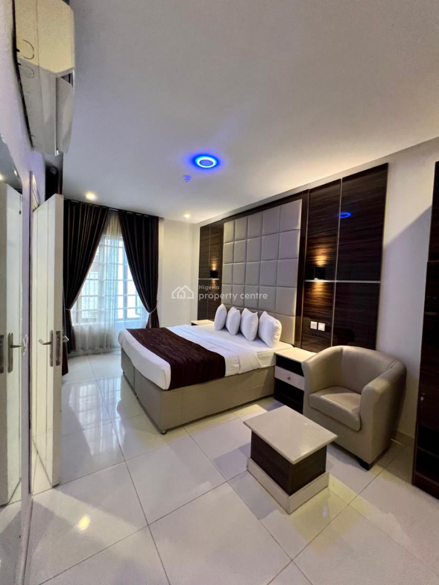 Luxury 3-bedroom Apartment, Banana Island Road, Ikoyi, Lagos, Flat / Apartment Short Let