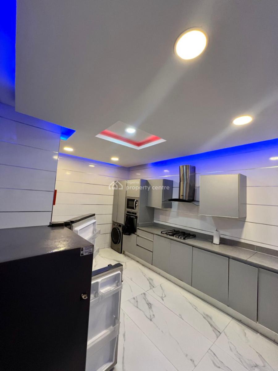 Luxury 3-bedroom Apartment, Banana Island Road, Ikoyi, Lagos, Flat / Apartment Short Let