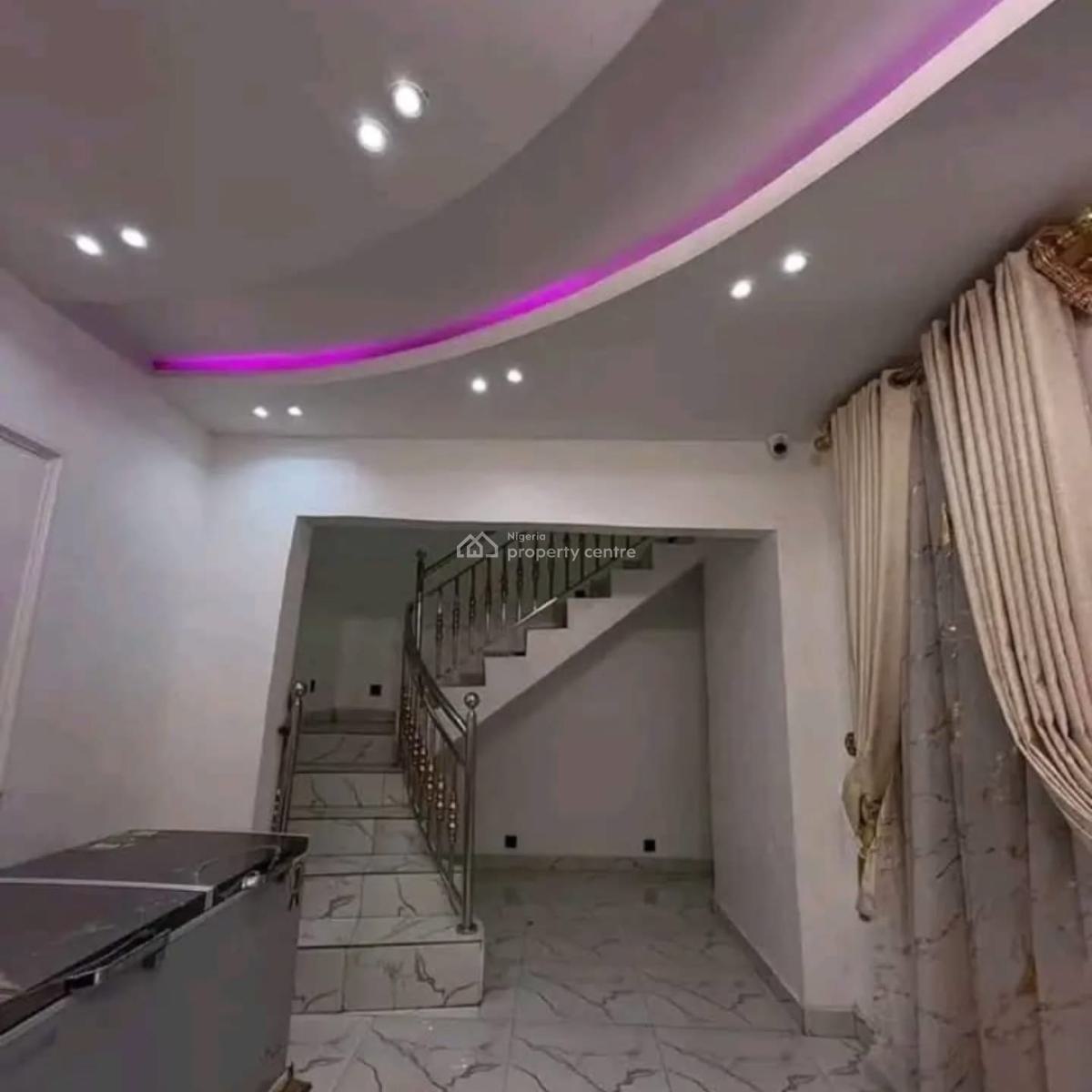 6 Bedroom Duplex with 2 Bedroom Duplex, Rumuoduru Port Harcourt, Port Harcourt, Rivers, Semi-detached Duplex for Sale