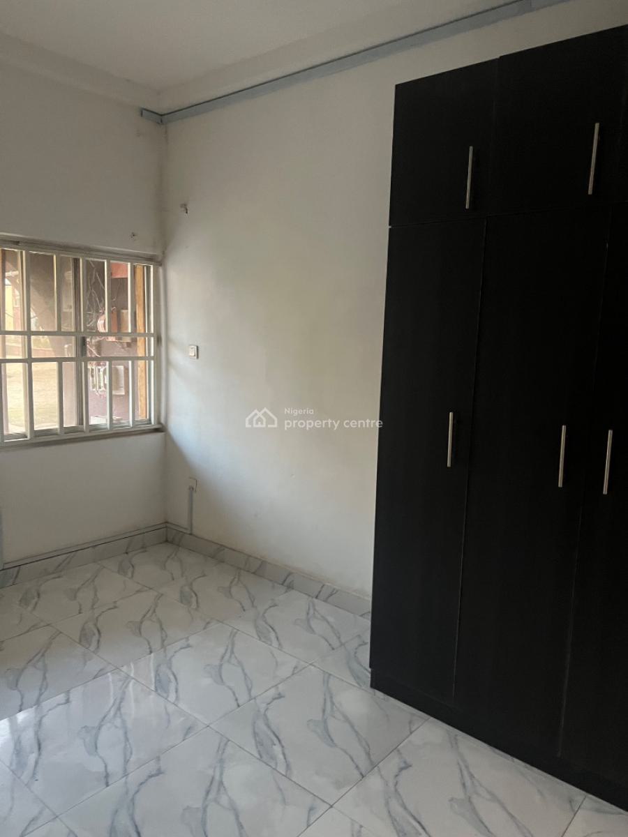 Clean 2 Bedroom Flat, Tarred Rd, Secured Emviroment, By Banex(tarred Rd), Mabushi, Abuja, Flat / Apartment for Rent