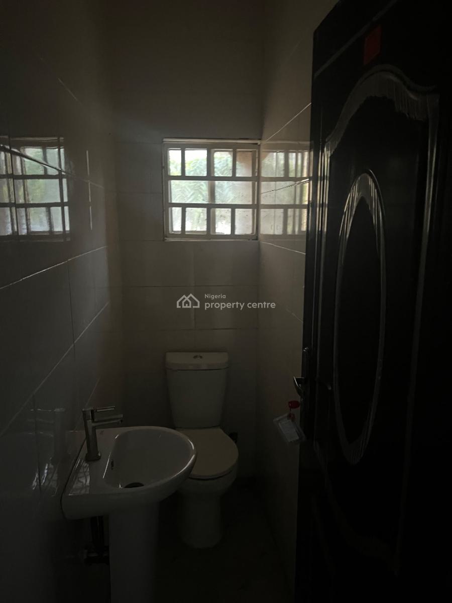 Clean 2 Bedroom Flat, Tarred Rd, Secured Emviroment, By Banex(tarred Rd), Mabushi, Abuja, Flat / Apartment for Rent