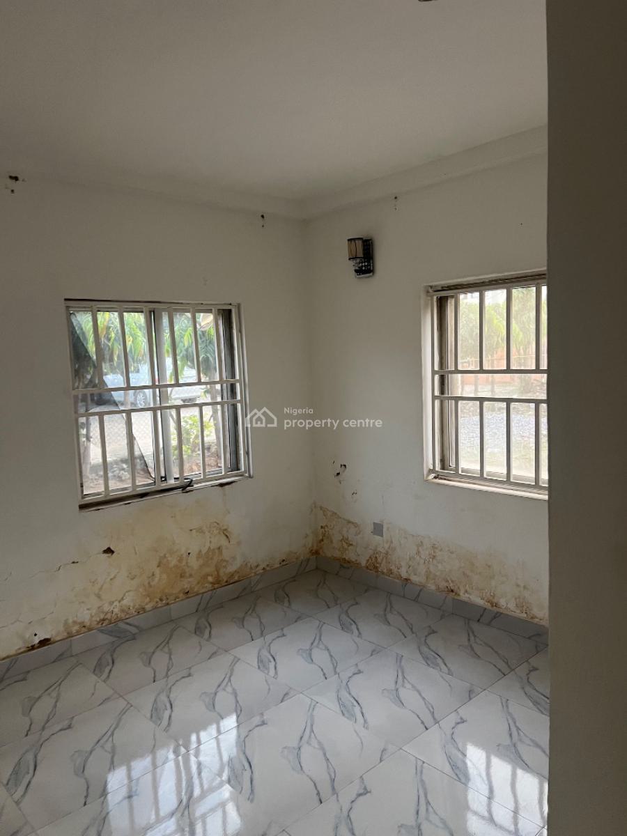 Clean 2 Bedroom Flat, Tarred Rd, Secured Emviroment, By Banex(tarred Rd), Mabushi, Abuja, Flat / Apartment for Rent