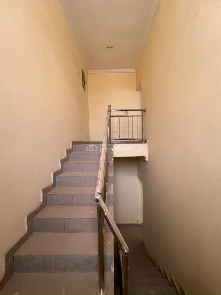 Gated 4 Bedroom Terrace, Lugbe District, Abuja, Terraced Duplex for Sale