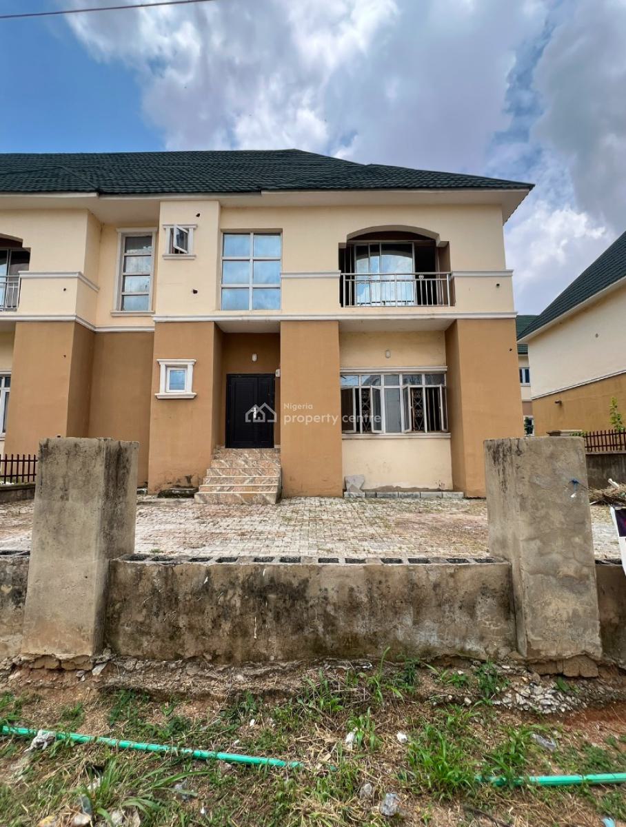 Gated 4 Bedroom Terrace, Lugbe District, Abuja, Terraced Duplex for Sale