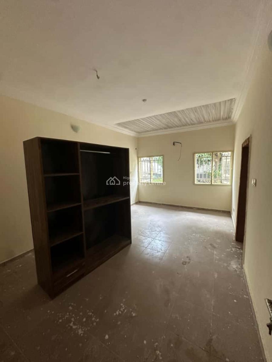 Spacious 2bedroom Apartment, Ologolo, Lekki, Lagos, Flat / Apartment for Rent