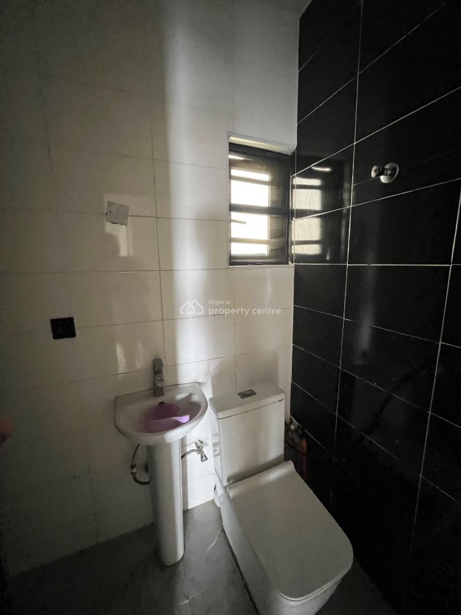 Standard 2bed Penthouse with Sea View in Ologolo, Ologolo, Lekki, Lagos, Flat / Apartment for Rent