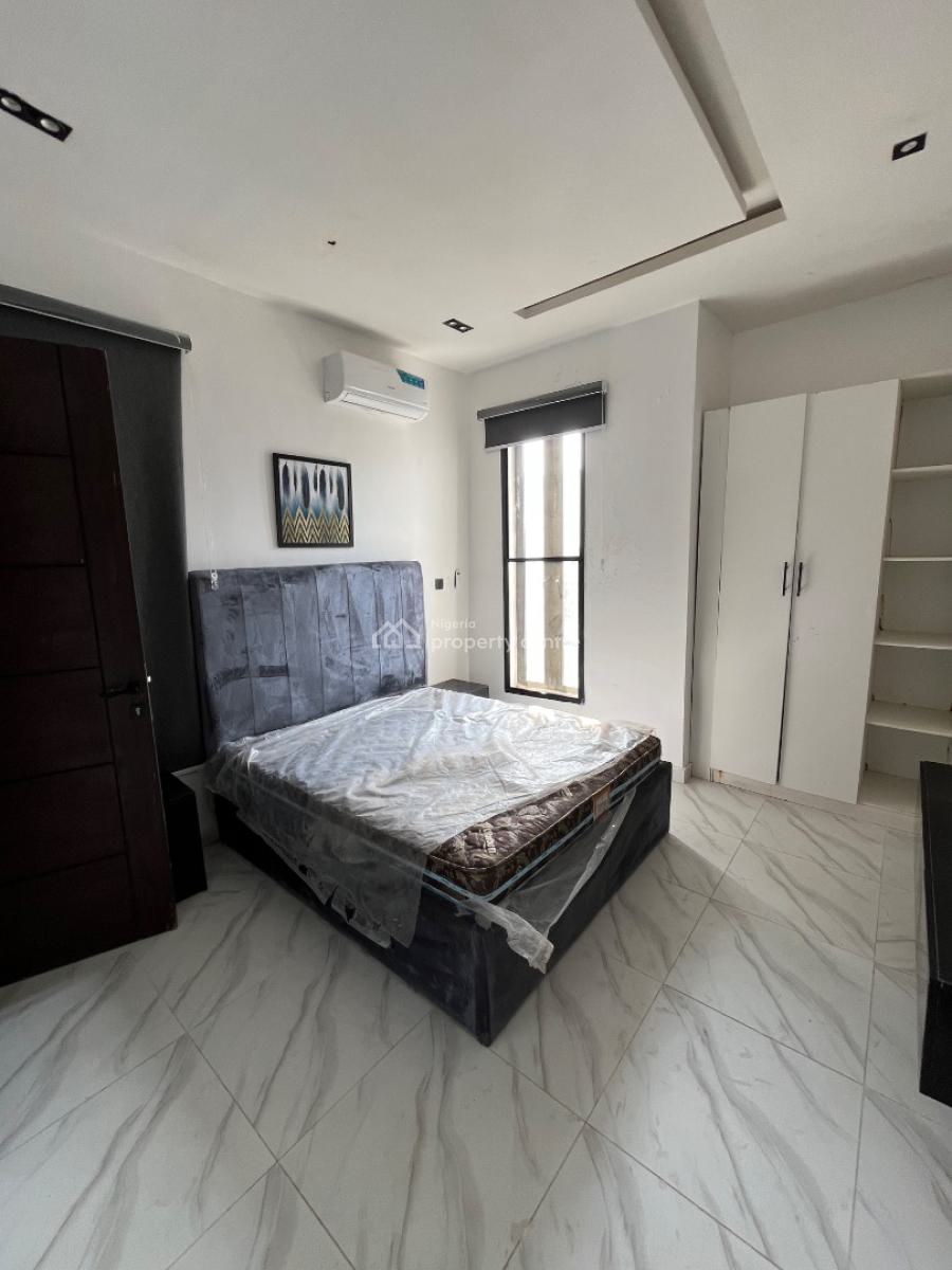 Affordable 2bed in Ologolo, Ologolo, Lekki, Lagos, Flat / Apartment for Sale