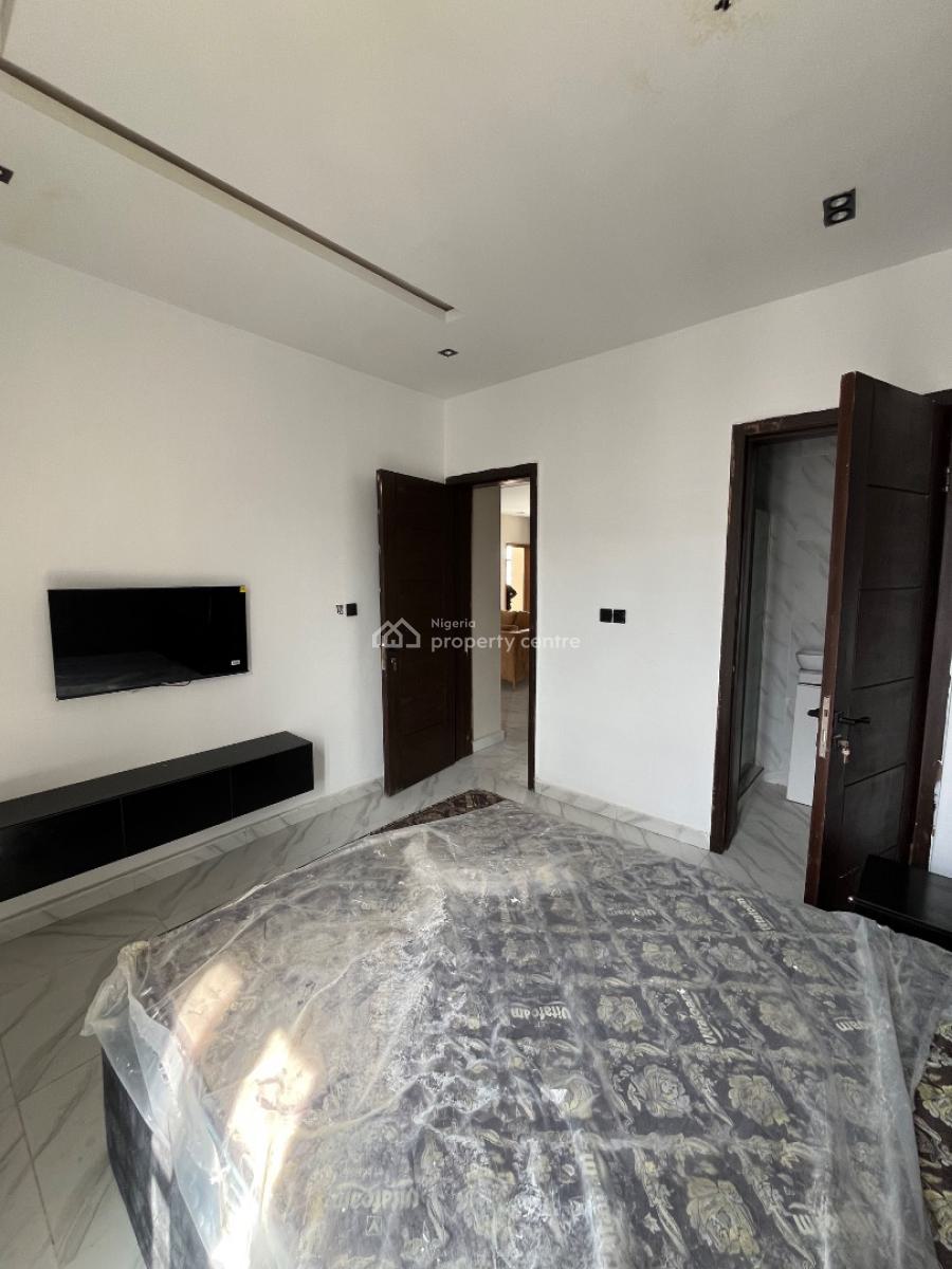 Affordable 2bed in Ologolo, Ologolo, Lekki, Lagos, Flat / Apartment for Sale