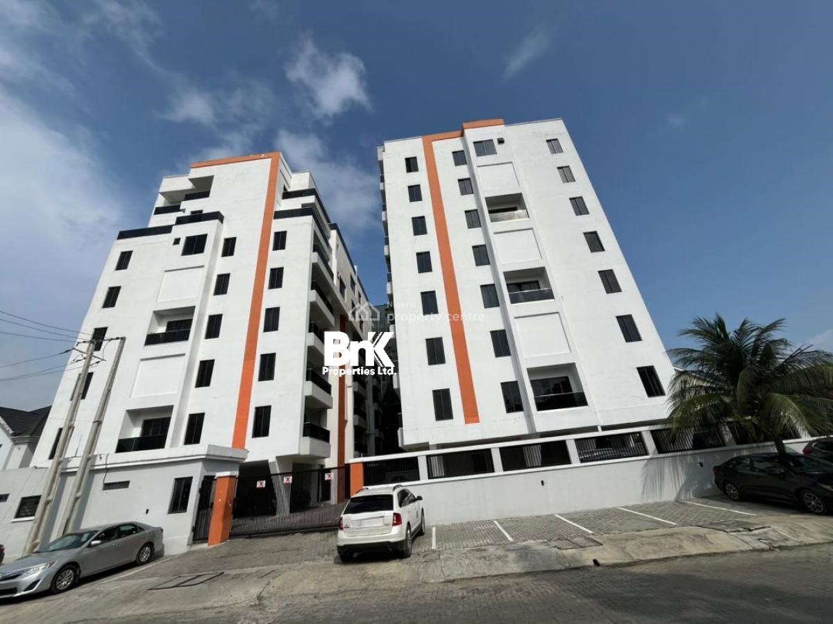 Modern 4 Bedroom Maisonette with a Room Bq, Lekki Phase 1, Lekki, Lagos, Flat / Apartment for Sale