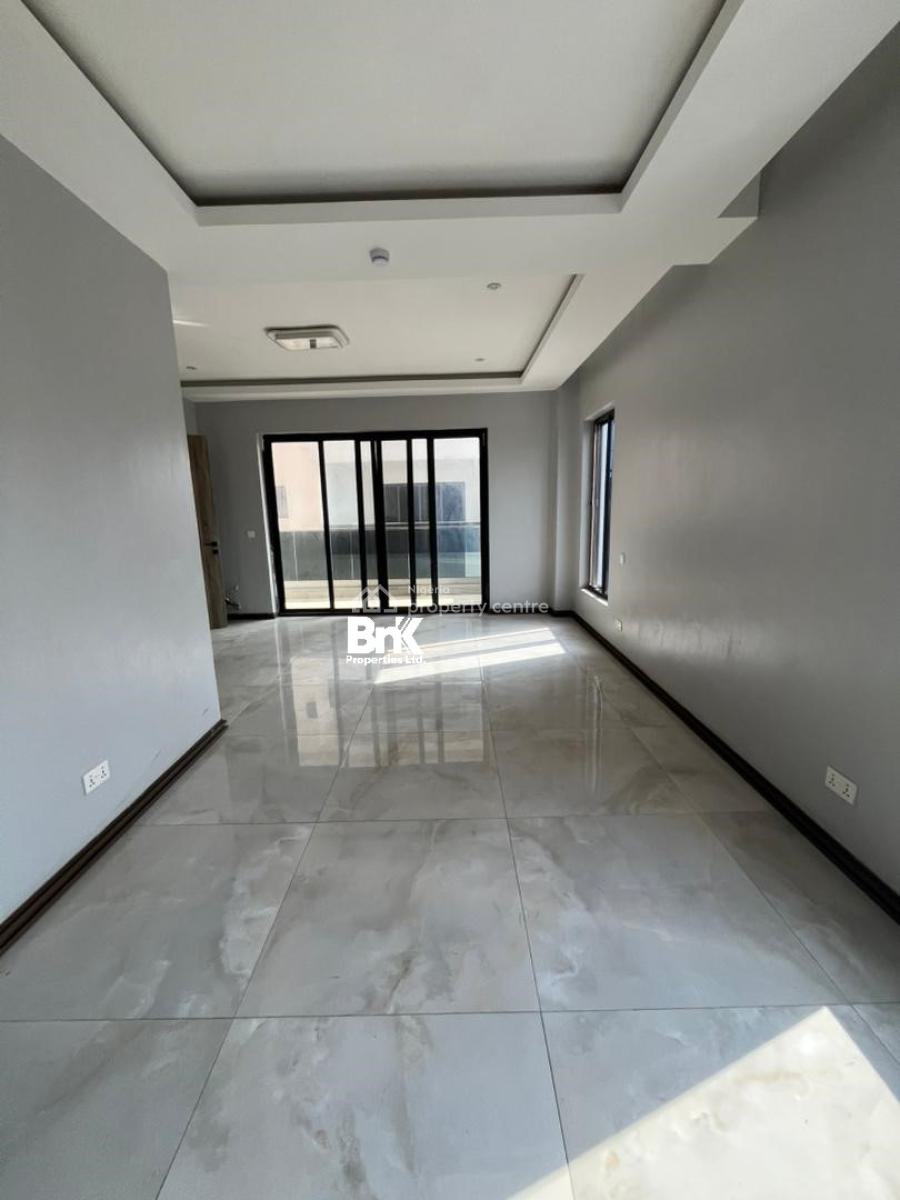 Modern 4 Bedroom Maisonette with a Room Bq, Lekki Phase 1, Lekki, Lagos, Flat / Apartment for Sale