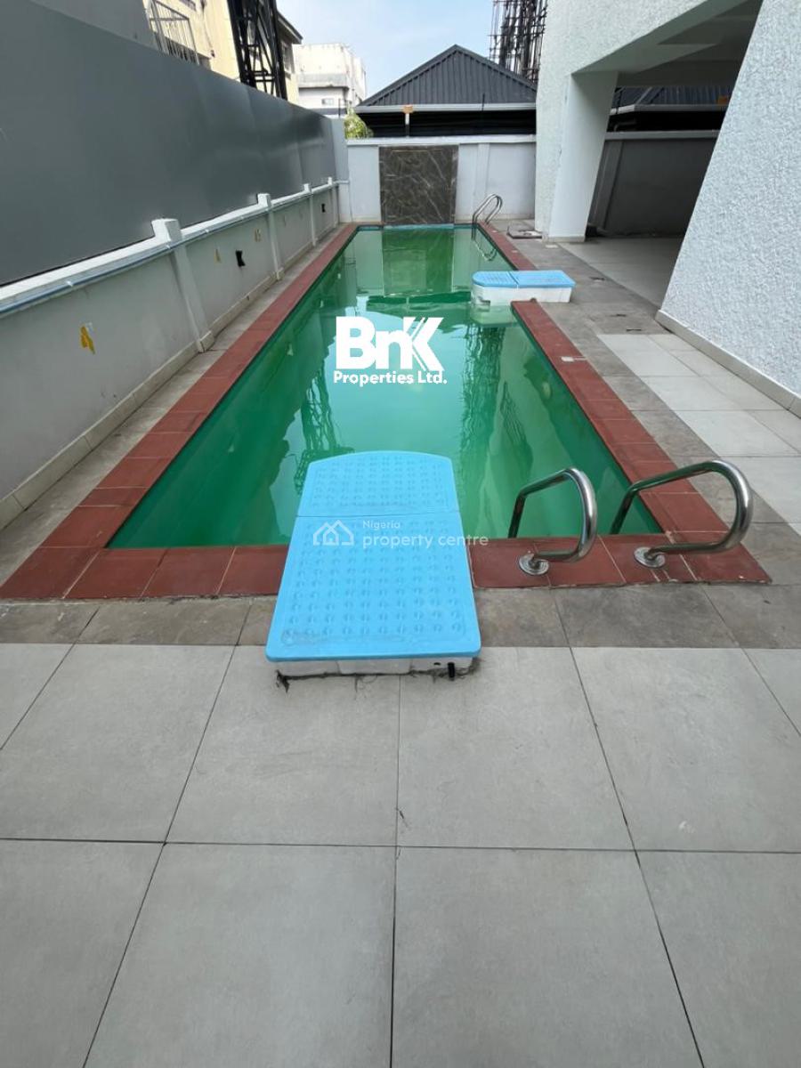Modern 4 Bedroom Maisonette with a Room Bq, Lekki Phase 1, Lekki, Lagos, Flat / Apartment for Sale