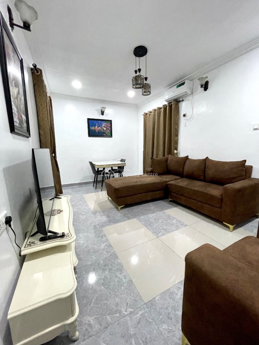 Luxurious 1 Bedroom Apartment, 375 Rumuagholu Road, Rumuahalu, Port Harcourt, Rivers, Flat / Apartment Short Let