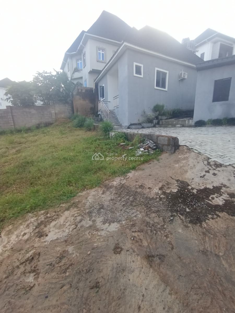 700sqms with a Bungalow, in an Estate Around Gwarimpa, Gwarinpa, Abuja, Residential Land for Sale