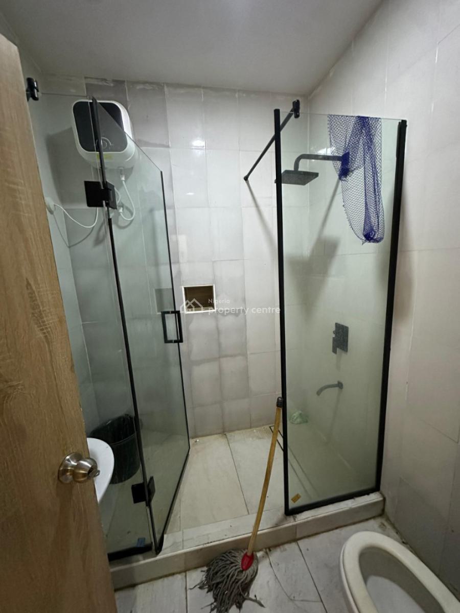 Neatly Used 1 Bedroom Apartment, Ologolo, Lekki, Lagos, Mini Flat (room and Parlour) for Rent