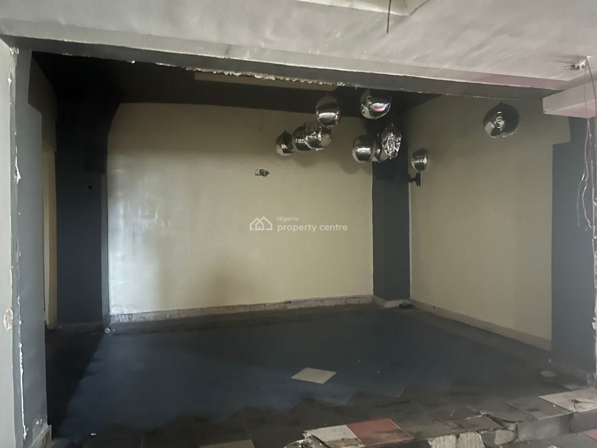 250sqm Shop Space, Victoria Island (vi), Lagos, Shop for Rent