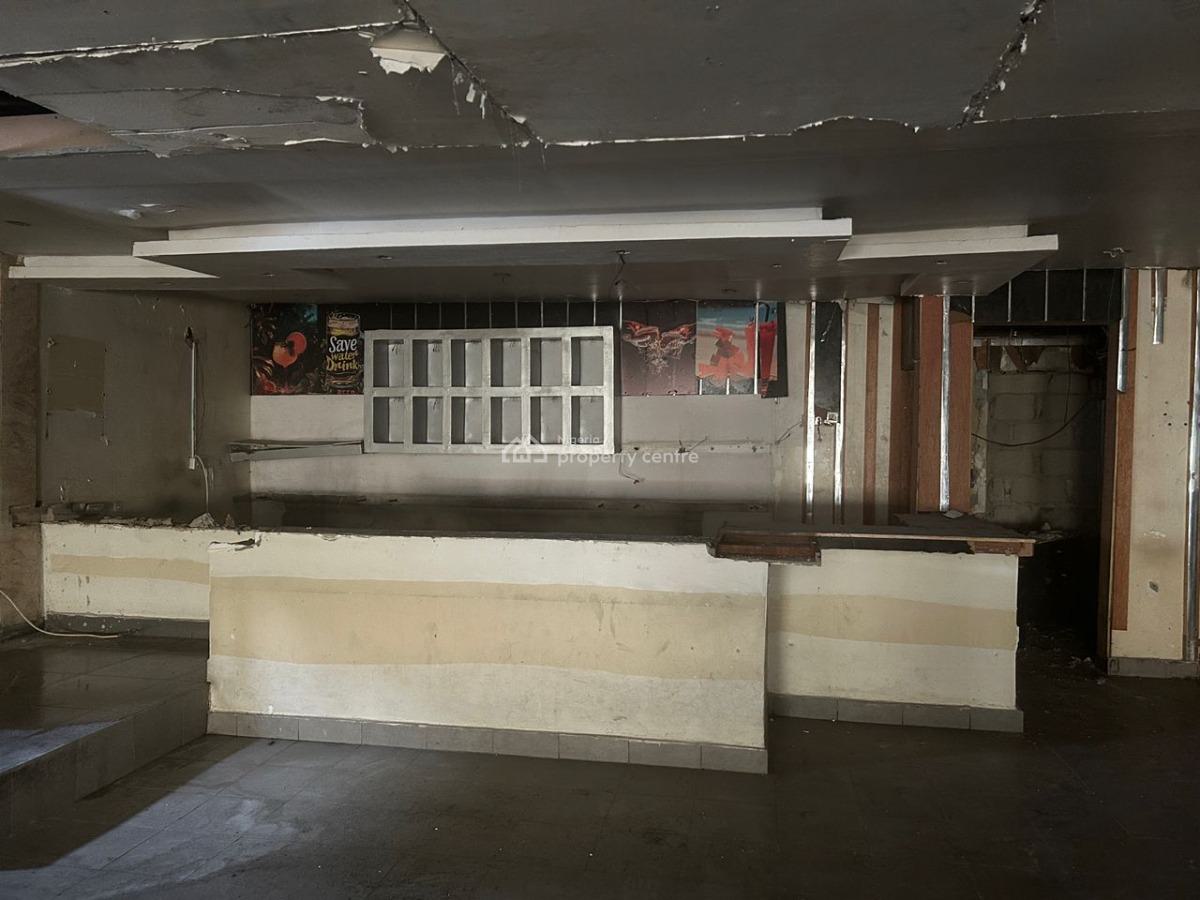 250sqm Shop Space, Victoria Island (vi), Lagos, Shop for Rent