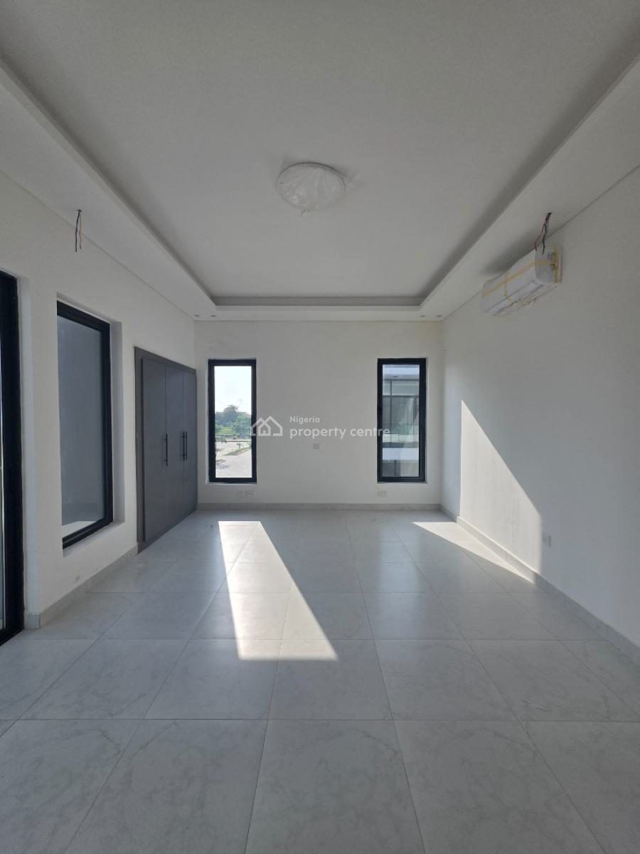 Luxury 4 Bedroom Semi-detached Duplex in a Beautiful Estate, Maiyegun Beach Estate Jakande, Lekki Phase 1, Lekki, Lagos, Semi-detached Duplex for Sale