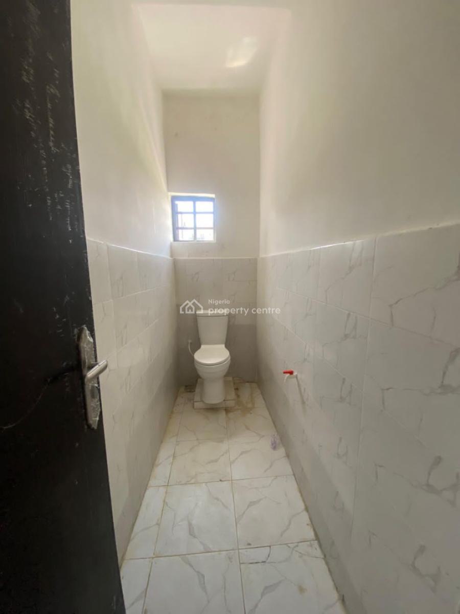 Well Maintain Modern Design 3 Bedroom  Terrace Duplex, Ikota County Lekki Lagos, Lekki, Lagos, Terraced Duplex for Rent