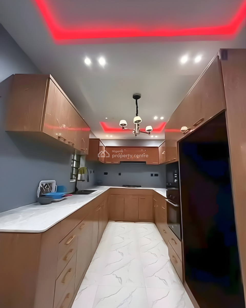 Exquisite 6 Bedroom Duplex with 2 Bedroom Duplex Guest House, Farm Road, Rumuduru, Port Harcourt, Rivers, Detached Duplex for Sale