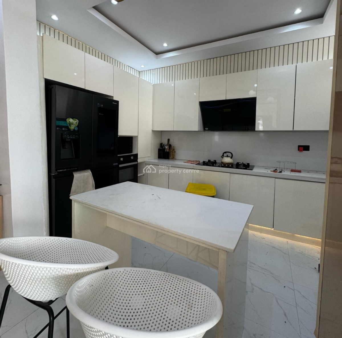 Furnished 2 Bedroom Apartment(3rd Floor), Ikate, Ikate, Lekki, Lagos, Flat / Apartment for Rent